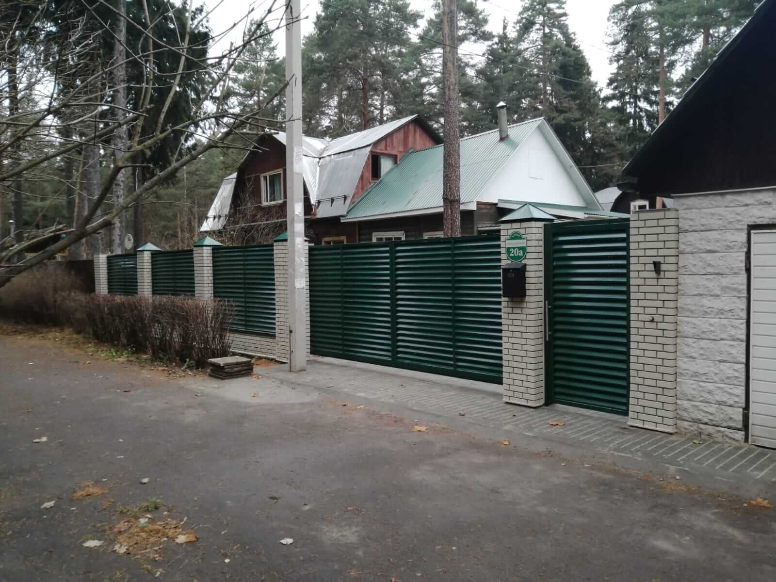 Забор-жалюзи с ламелями ЭКО-Z Зеленый Мох фото1 в Казахстане