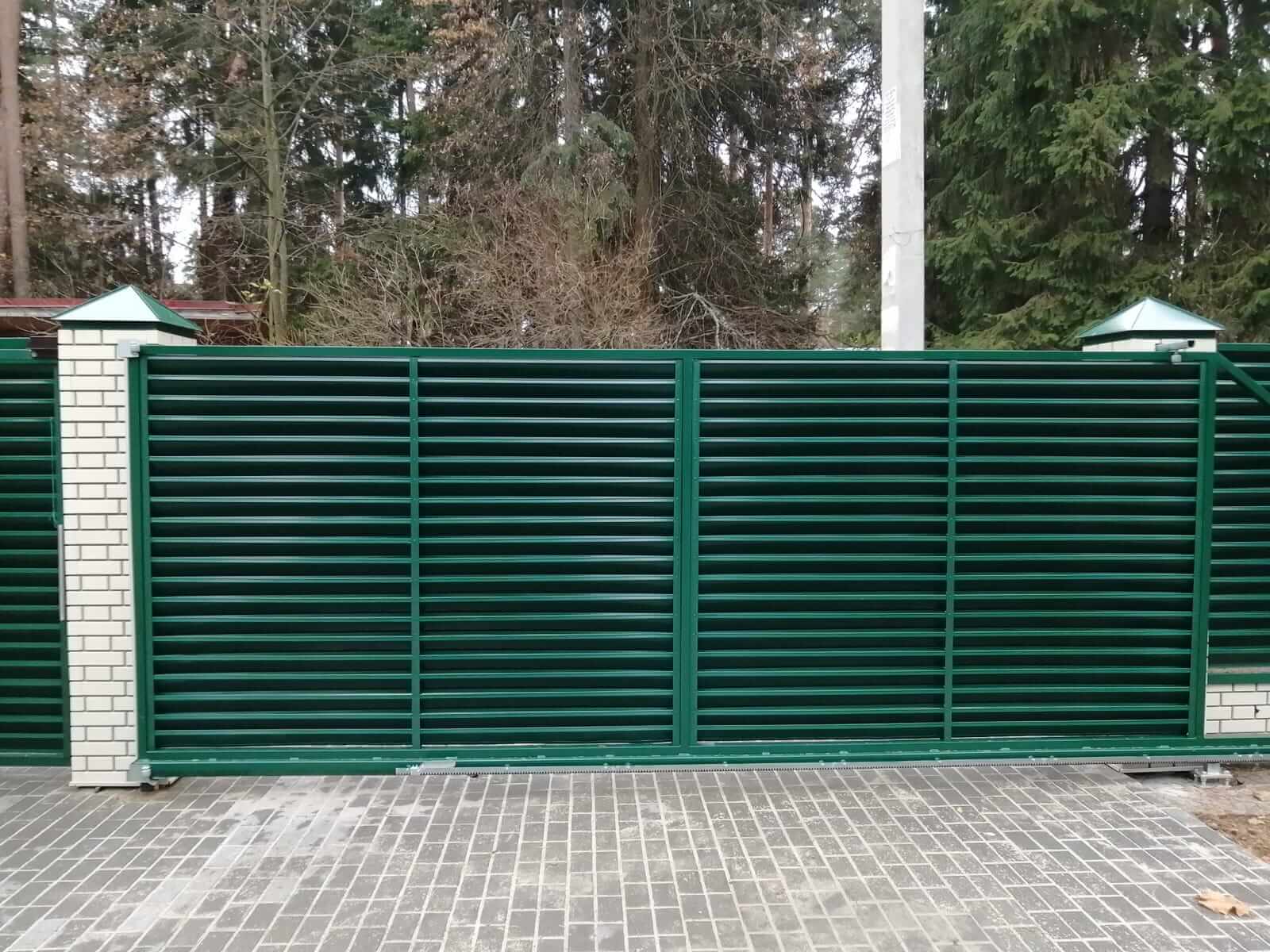Забор-жалюзи с ламелями ЭКО-Z Зеленый Мох фото3 в Казахстане