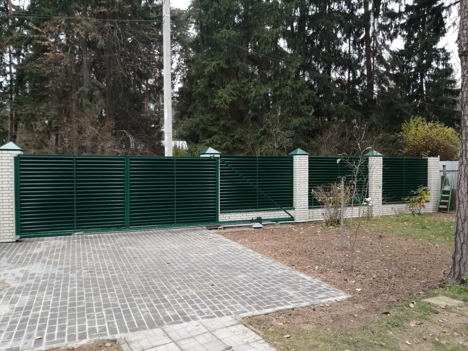 Забор-жалюзи с ламелями ЭКО-Z Зеленый Мох фото5 в Казахстане