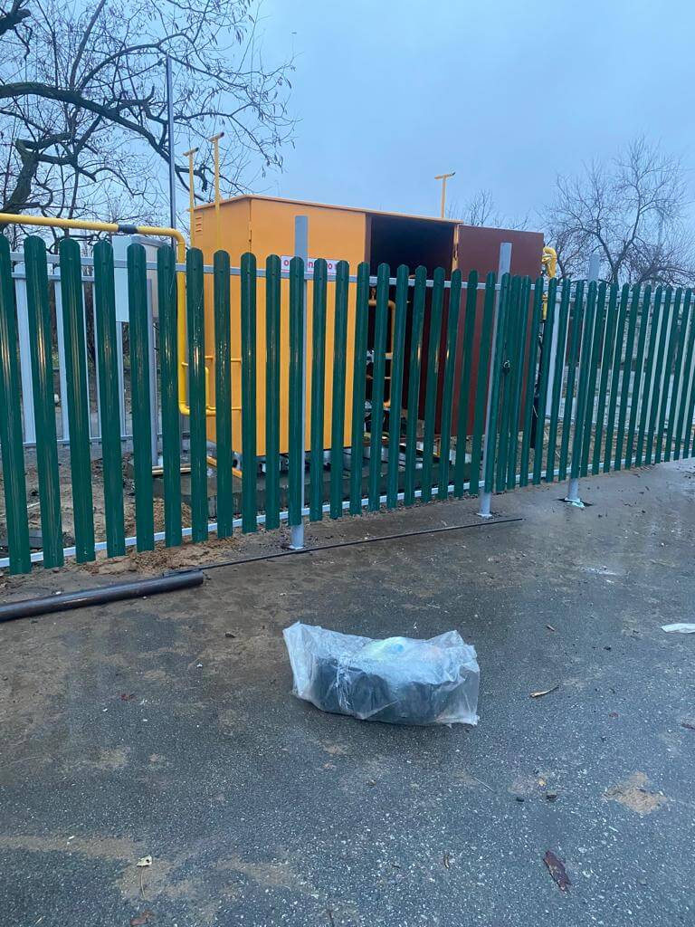 Забор из штакетника ЭКО-М 12м RAL6005 Зеленый Мох в Казахстане