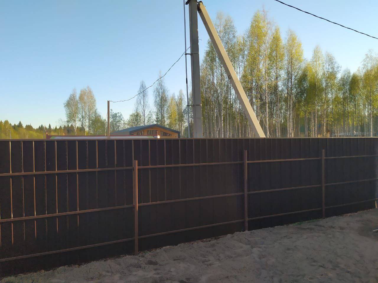 Забор из металлосайдинга ЕВРО-БРУС 25м Темный Каштан 3D Принтек фото 5 в Казахстане